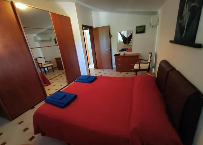 Apartman Medau Rubiu Carbonia